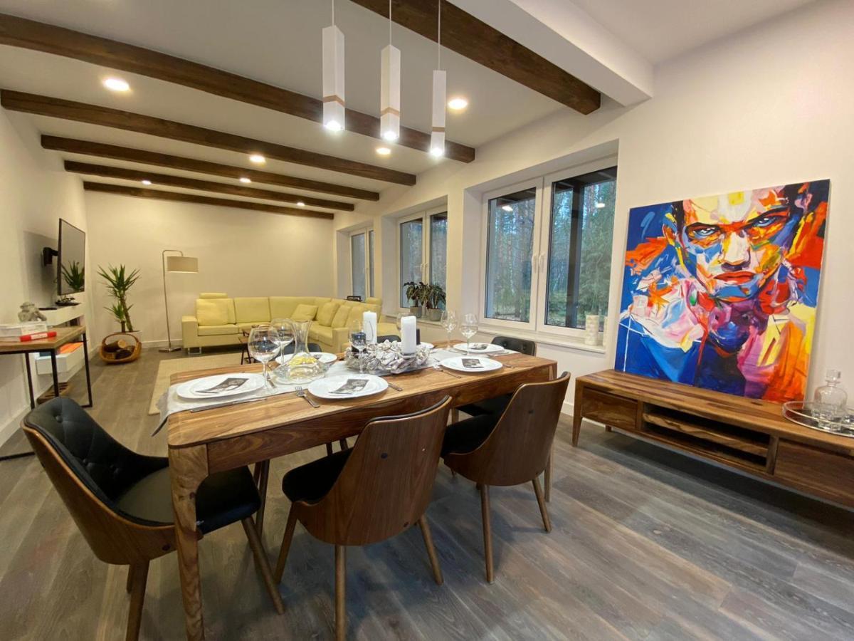 Luksusowa Willa Pod Lasem, Otwock - Shared Garden, Sauna, Wood Hot Tub! Hot Tub Seasonal! מראה חיצוני תמונה