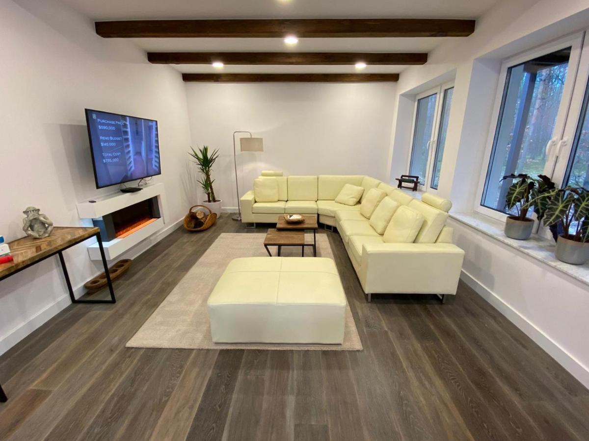 Luksusowa Willa Pod Lasem, Otwock - Shared Garden, Sauna, Wood Hot Tub! Hot Tub Seasonal! מראה חיצוני תמונה