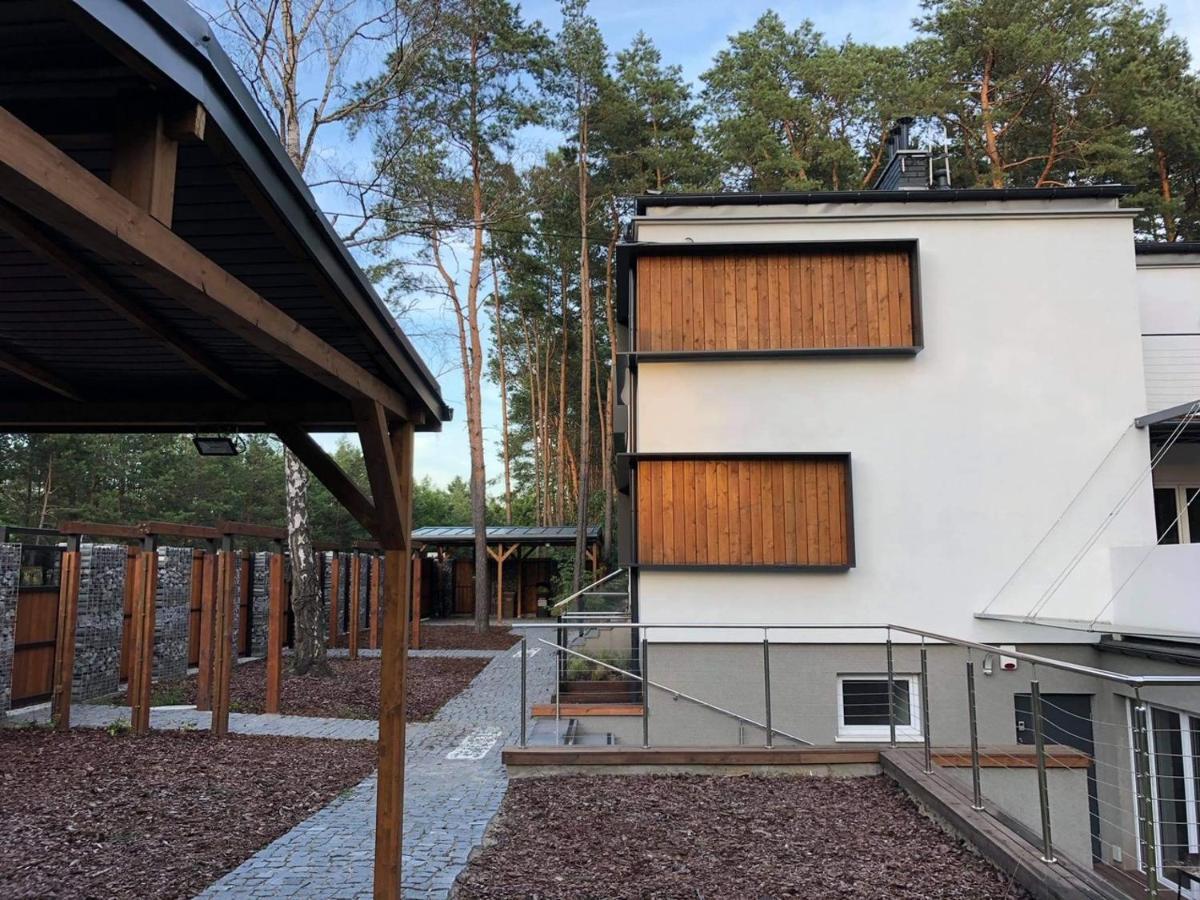 Luksusowa Willa Pod Lasem, Otwock - Shared Garden, Sauna, Wood Hot Tub! Hot Tub Seasonal! מראה חיצוני תמונה